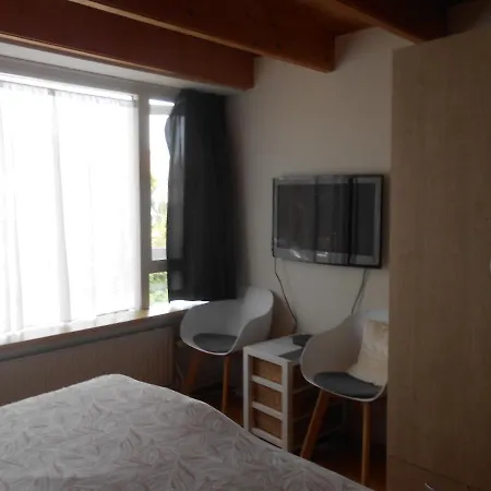 Hetem's Quarto em Acomodações Particulares *